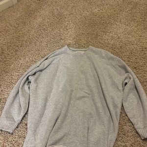 Aerie grey oversized sweatshirt. size S but can fit M
